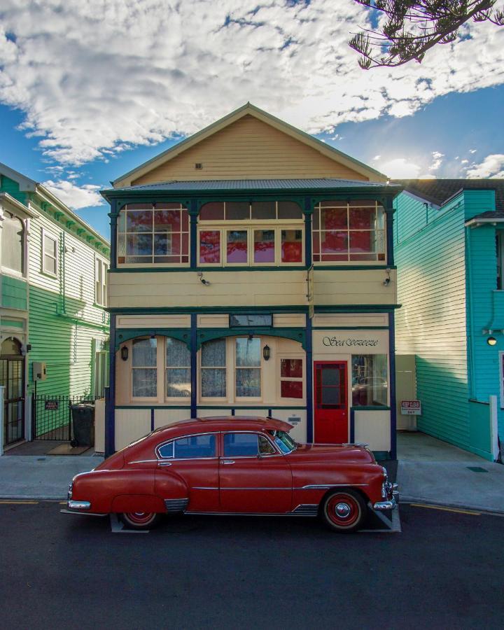 Hotel Sea Breeze Napier Exterior foto